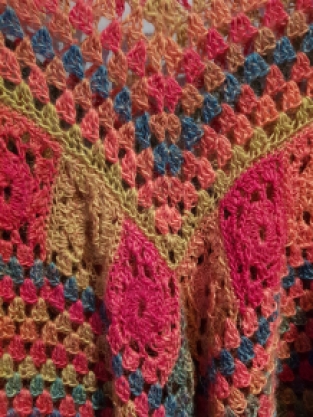 Gehaakte poncho